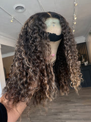 Small Curly Highlighted Wig Unit
