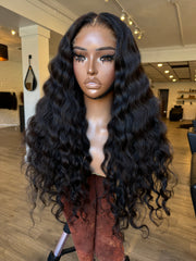 Small NC Wavy Curly 24"