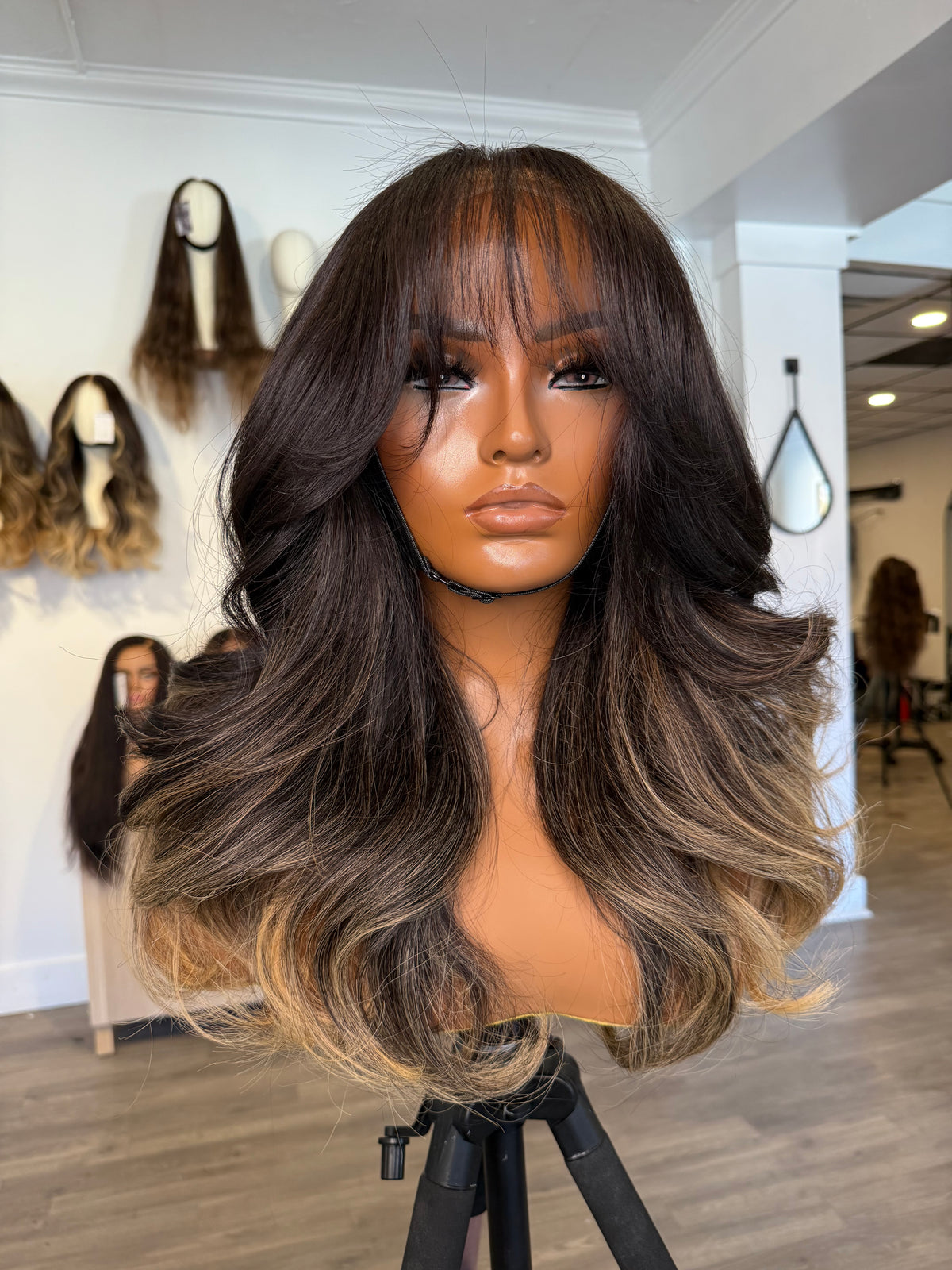Butterfly Bang Brown/Blonde 18"